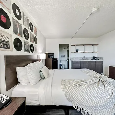 Sleepover Apartment *