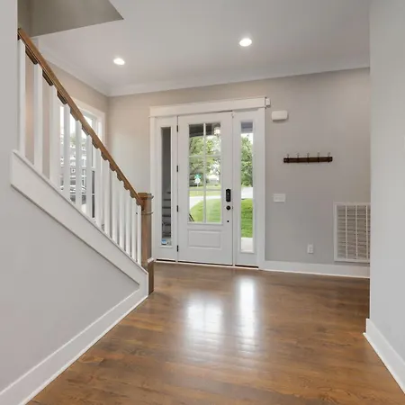 7 Minutes From Broadway, Entire Holiday home Nashville