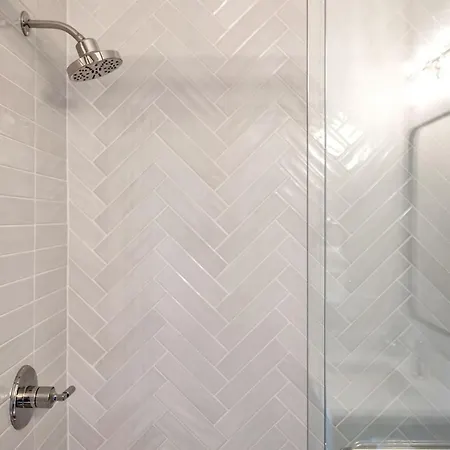 Double Treble - 2 Townhomes - Private Rooftops Holiday home Nashville
