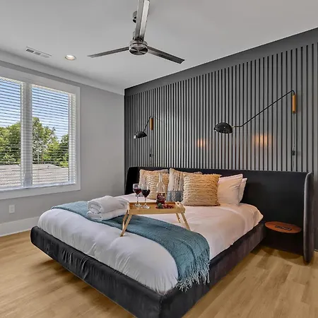 Double Treble - 2 Townhomes - Private Rooftops Nashville