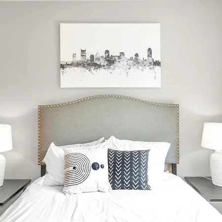 Gns Essentials - - 223 Oceola Ave #11 Nashville