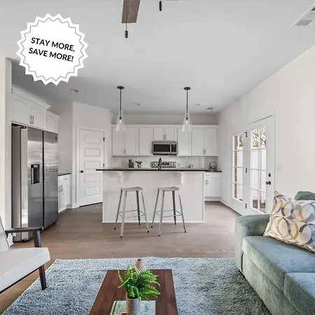 Holiday home 1 King 1 Queen 2 Double Garage Washer & Dryer