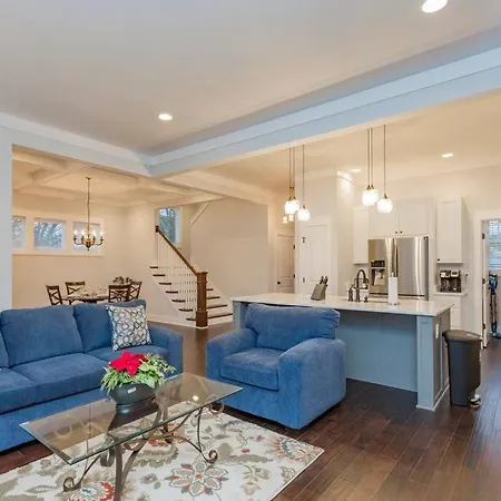 Modern Vacation Iii Holiday home Nashville