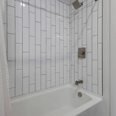 Chic Midtown Penthouse Escape Apartment Nashville