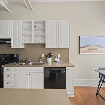 Landing At The Stahlman - 1 Bedroom In Downtown