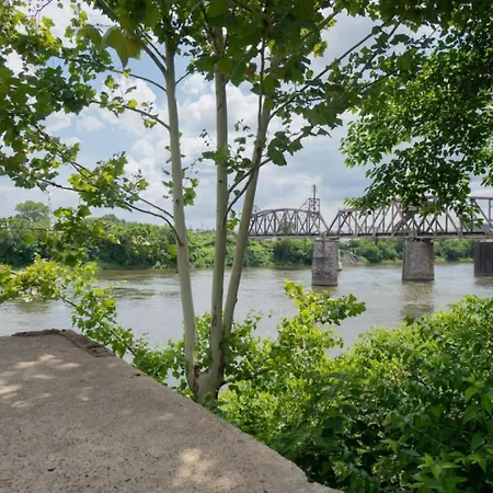 Holiday home Stunning Riverfront Getaway In Downtown Nashville