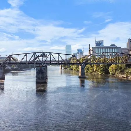 750 First Avenue North Apartment