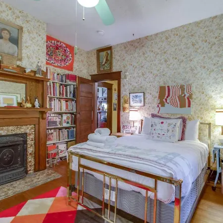 Holiday home Petite Vintage Charmer Trendy East *