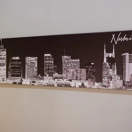 Monthly Rental Property, 30 Plus Days Or More- Send Us A Message For More Details! * Nashville
