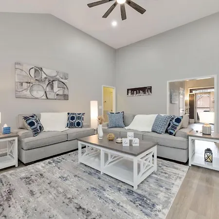 Monthly Rental Property, 30 Plus Days Or More- Send Us A Message For More Details!