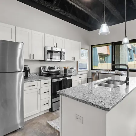 Cozy Urban Escape Nashville