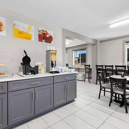 Quality - Opryland Area