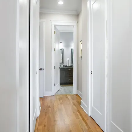 1313 Wade Avenue Hbr *