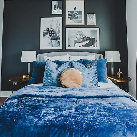 Four Bedroom In Oceola Ave Apartment Nashville