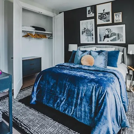 Apartment Four Bedroom In Oceola Ave