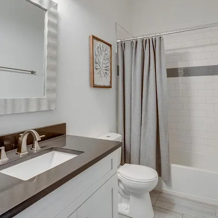 Lakeshore Luxury Near River With Hot Tub And Rooftop Deck *