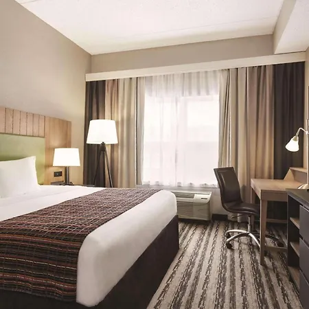 Hotel Country & By Radisson, Airport East, Tn Nashville