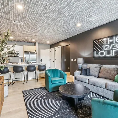 Holiday home Walk To Broadway From The 12/30 Lounge In Downtown Nashville!