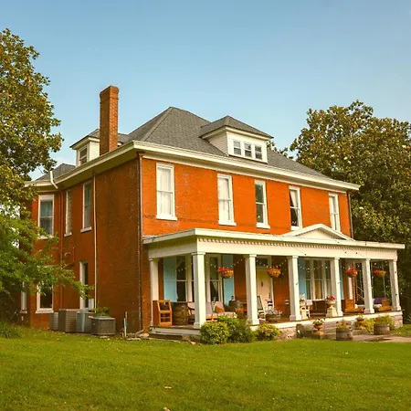 The Magnolia Mansion 6 Minutes To Broadway On 4 Acres *