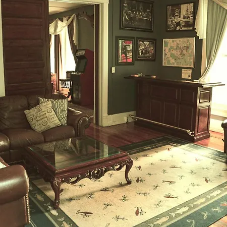The Magnolia Mansion 6 Minutes To Broadway On 4 Acres *