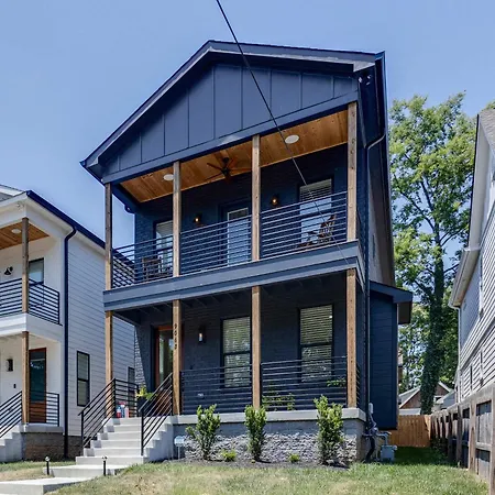 Sleek & Convenient East Holiday home Nashville