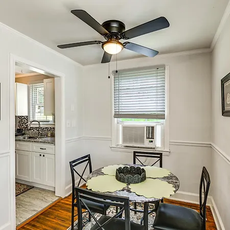 Holiday home 7 Mi To Dtwn: W/ Spacious Yard In