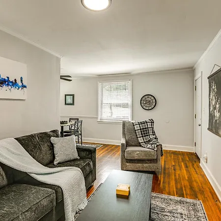 7 Mi To Dtwn: W/ Spacious Yard In