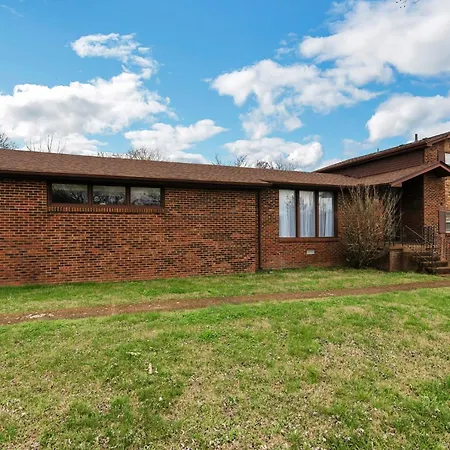 Luxurious 4br Pet Friendly Holiday home