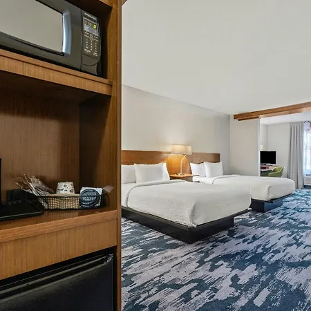 Fairfield & By Marriott Downtown-metrocenter Hotel
