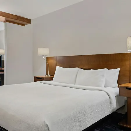 Hotel Fairfield & By Marriott Downtown-metrocenter Nashville