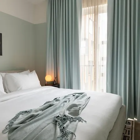 Mint House Marathon Village By Kasa Hotel