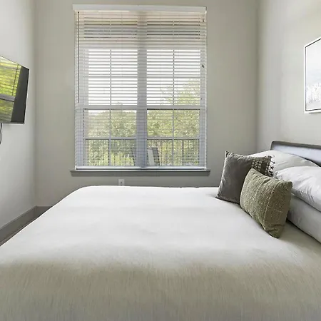 Landing Chic 1Bd Pool Gym Apartment Nashville
