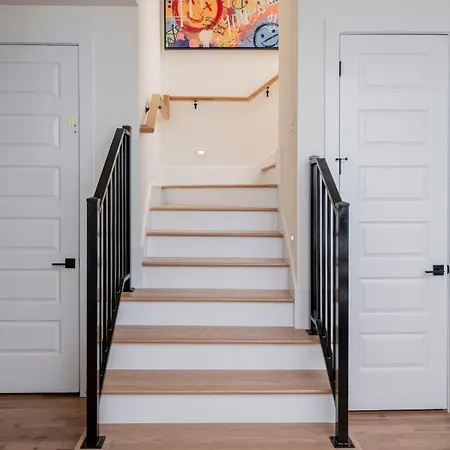 Large Groups - 2mi From Downtown - Sleeps 24 * Nashville