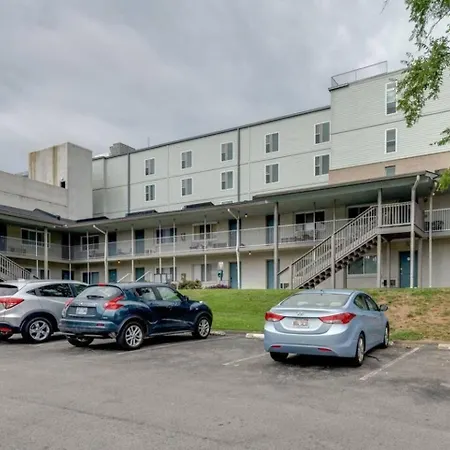 Wpool - Hip Melrose - 8th Ave Holiday home Nashville