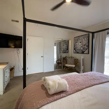 Holiday home Pet Friendly - Near Dt Nash & Music Row
