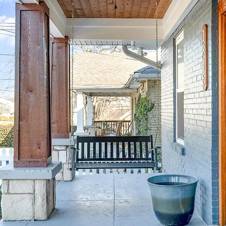 Holiday home - 1815 Pearl St Nashville