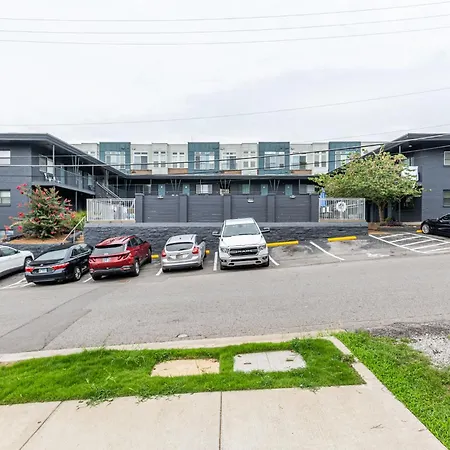 Trendy For 4 With Community Pool * Nashville