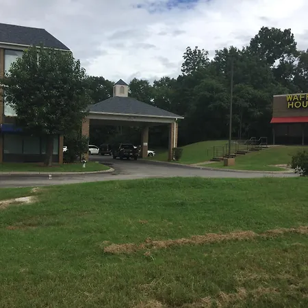 Hotel 6-nashville, Tn - Airport 3*