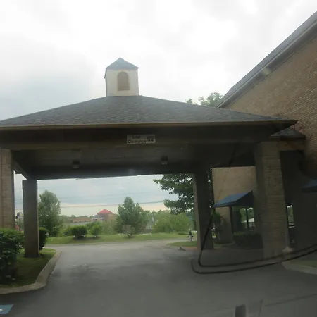 Hotel 6-nashville, Tn - Airport