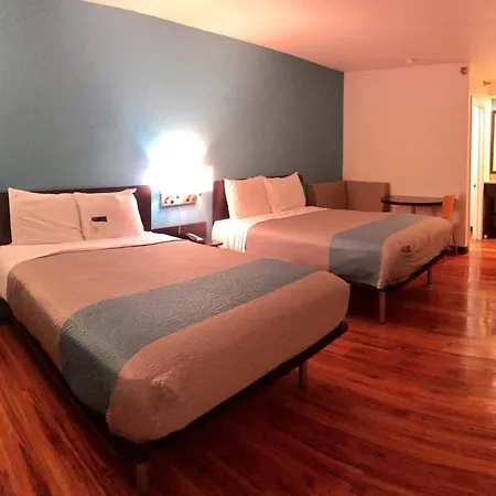 Hotel 6-nashville, Tn - Airport 3*