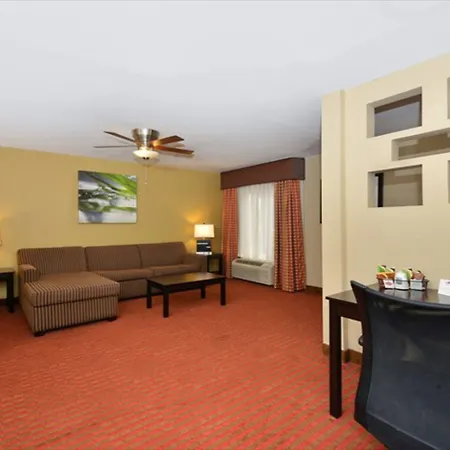 Quality Airport Hotel Nashville