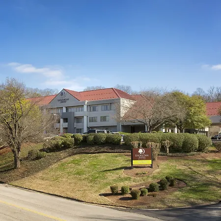 Hotel Doubletree By Hilton Airport Nashville
