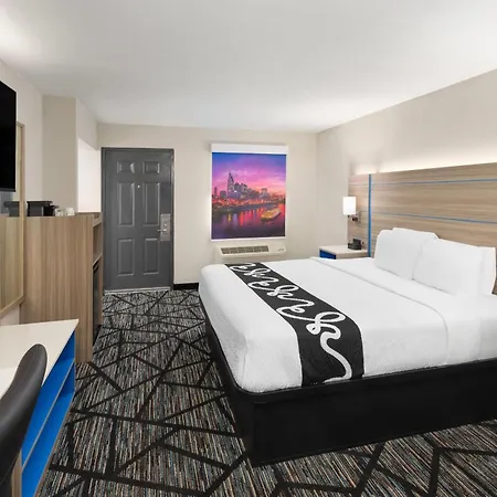 La Quinta By Wyndham South