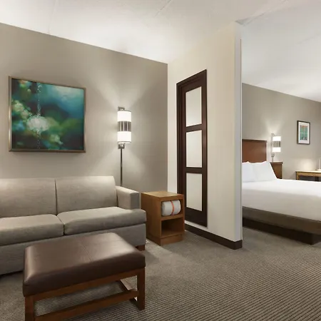 Hyatt Place Airport 3* Nashville