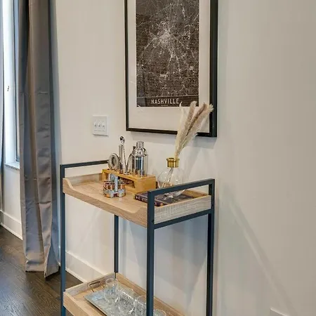 Lofts At 30th-urban Triad-6 Mins To Broadway Holiday home Nashville