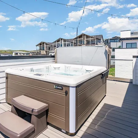Melody Row-2 Unit Combo W/hot Tub-mins To Broadway Holiday home