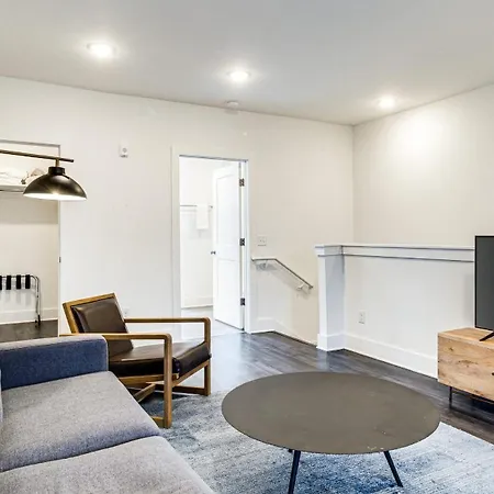 The Grove By Avantstay Apartment