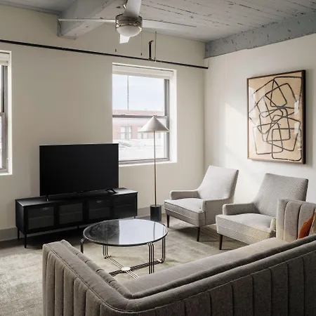 Aparthotel Kasa Capitol Hill Downtown 4*