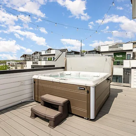 Melody Row-2 Unit Combo W/hot Tub-mins To Broadway * Nashville