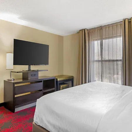 Western Near Opryland 3*